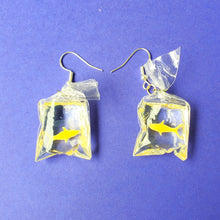 Load image into Gallery viewer, Gold Fish Earrings

